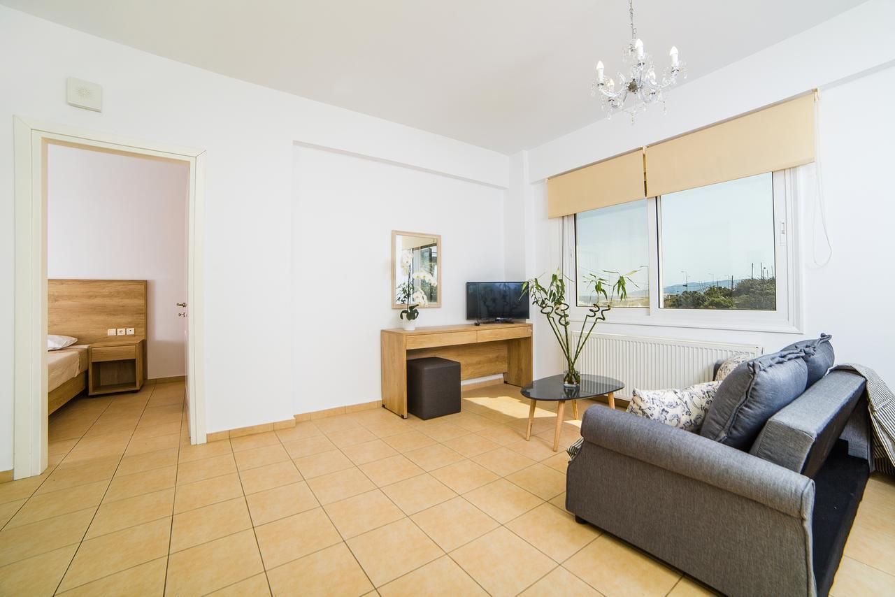 Eva Apartments 코우툴로파리 외부 사진