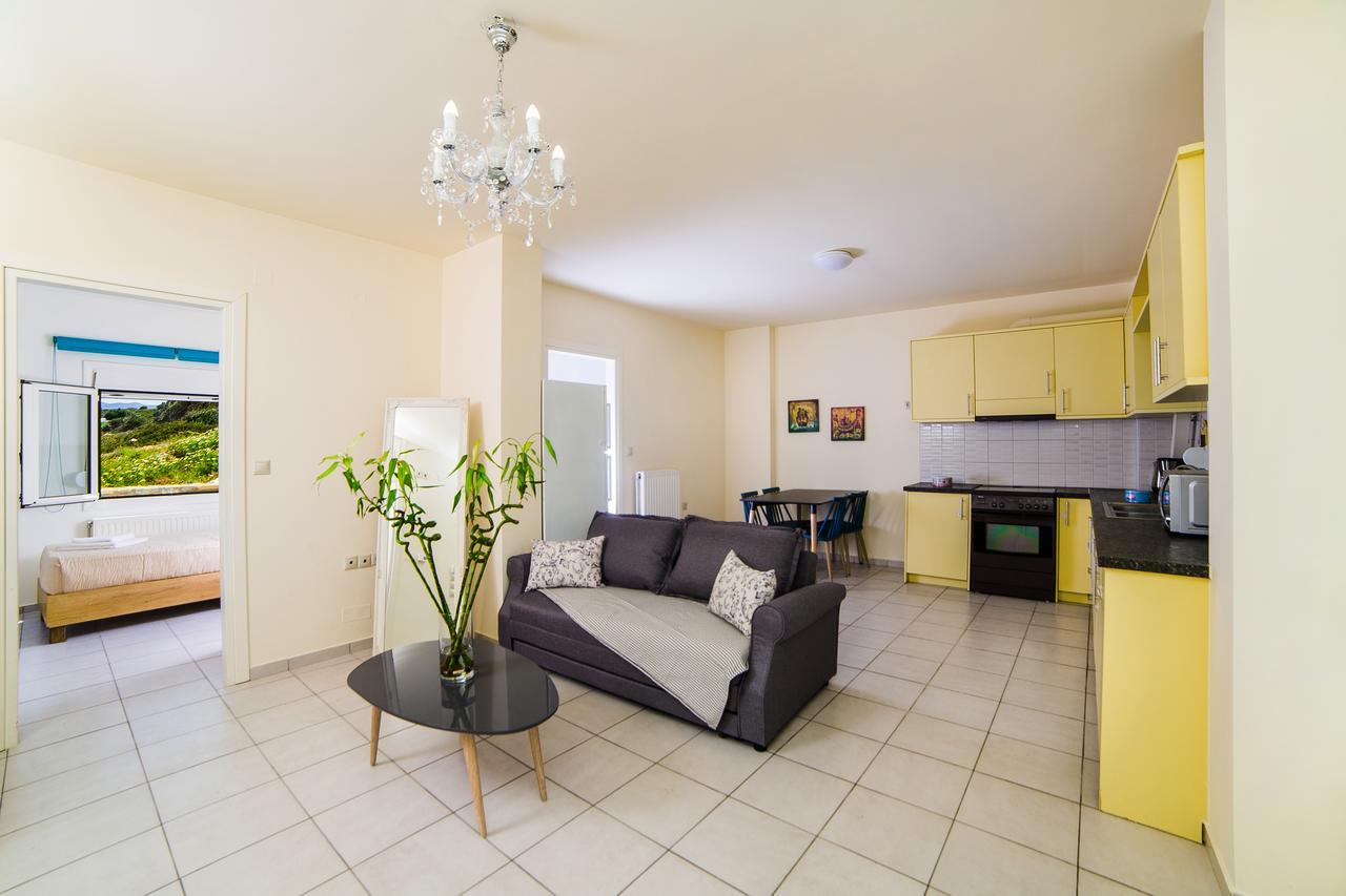 Eva Apartments 코우툴로파리 외부 사진
