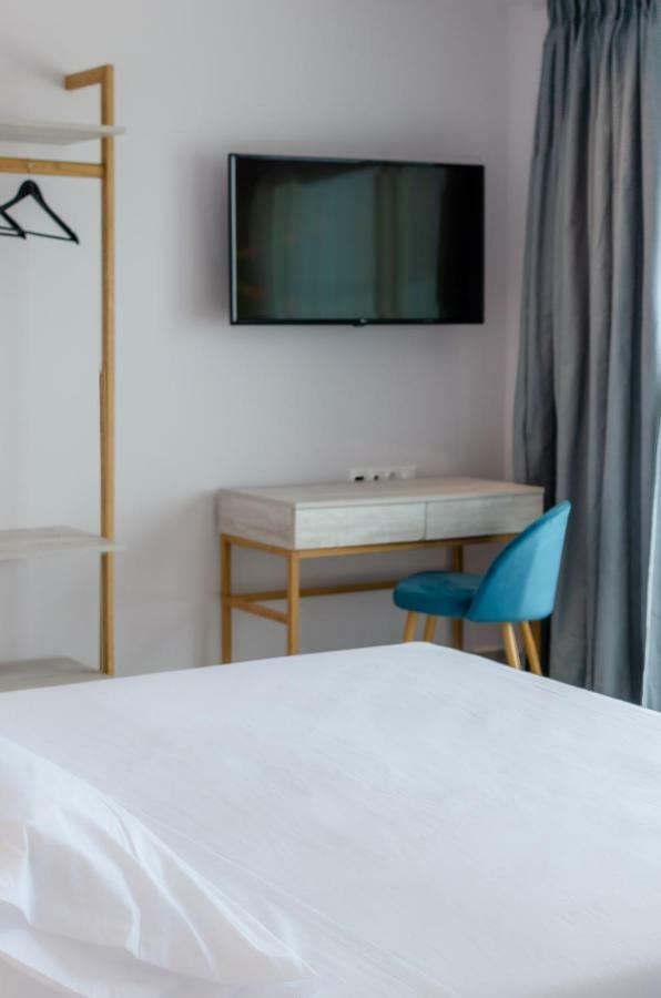 Eva Apartments 코우툴로파리 외부 사진