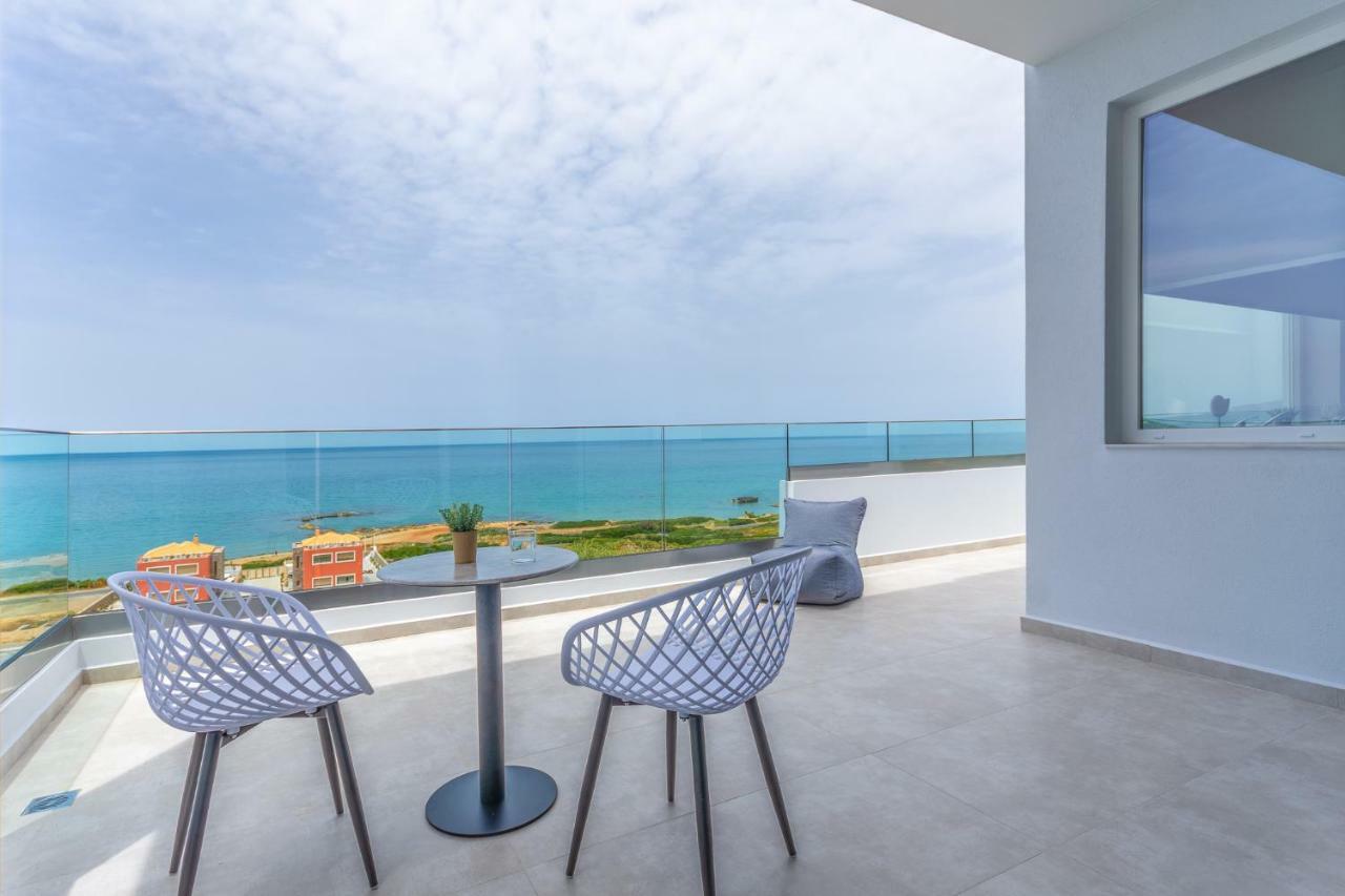 Eva Apartments 코우툴로파리 외부 사진